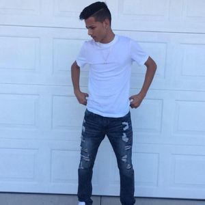 Meet your Posher, Mario luis